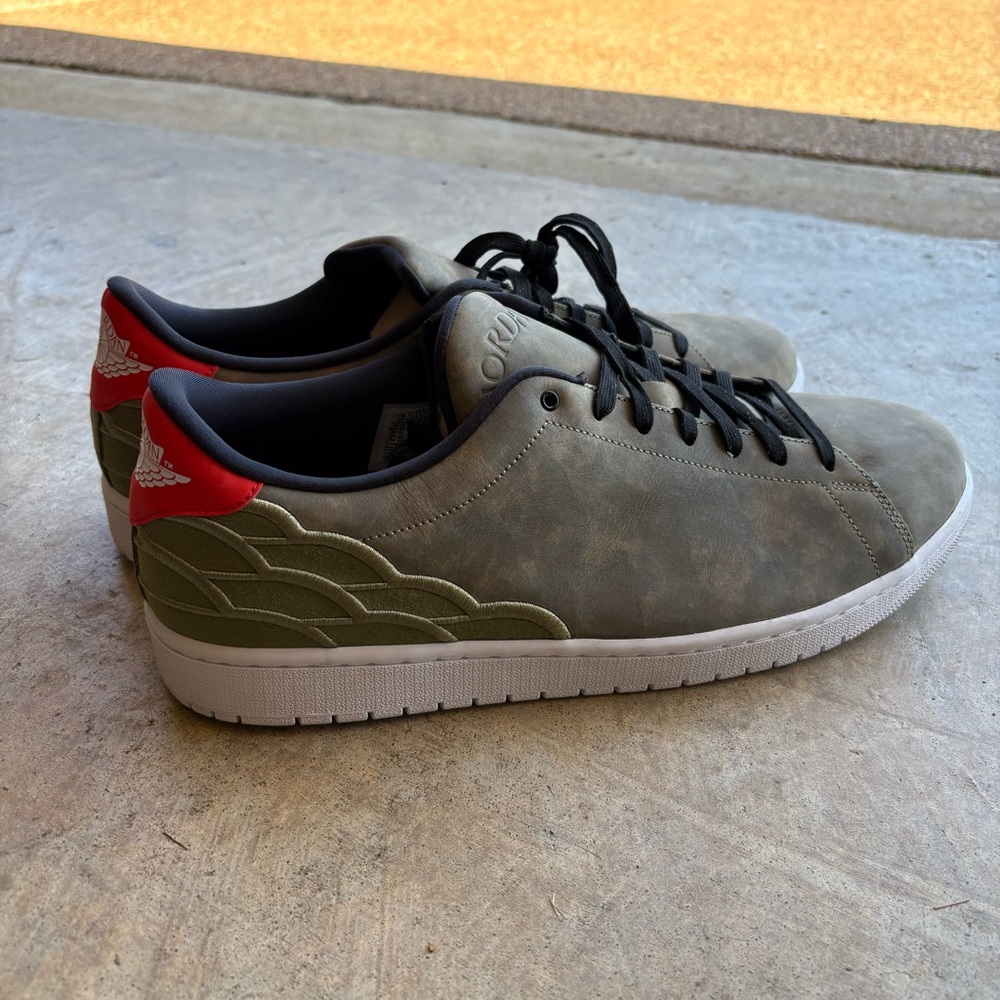 Nike Air Jordan 1 Retro Centre Court Low Oil Green Black